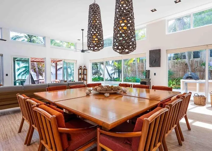 Hébergement de vacances Beachfront Paradise With Private Pool Ocean View Full Kitchen & Shaded Patio - Mandala *